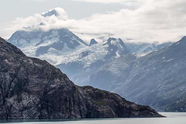 Glacier hikes 