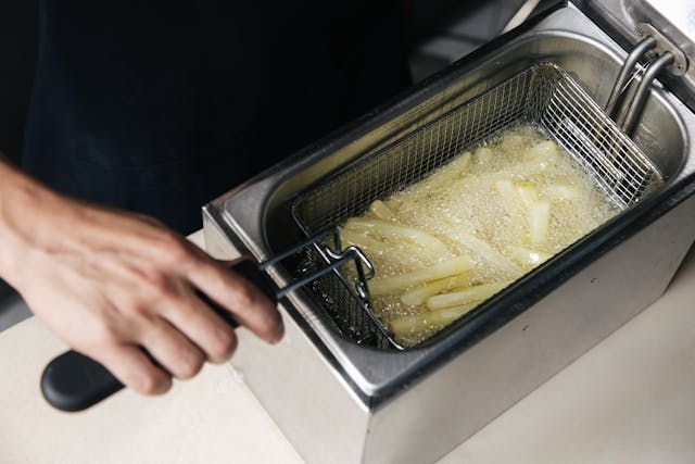 How to Dispose of Cooking Oil