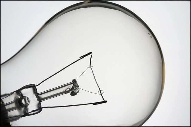 Philips’ Prizewinning Light Bulb Shine