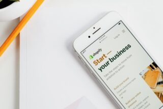 Make a Name for Yourself in E-Commerce with These Three Tips