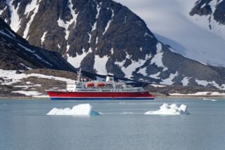 Frontline Laboratories: How Small-Ship Expeditions Support Wilderness Conservation